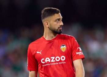 გიორგი მამარდაშვილი „ვალენსიას“ დაემშვიდობა – საქართველოს ნაკრების მეკარე „მესტალიიდან“ ოვაციებით გააცილეს