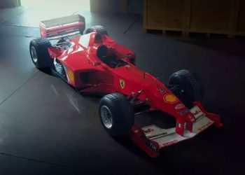 მიხაელ შუმახერის მანქანა თითქმის €16 მილიონად გაიყიდა