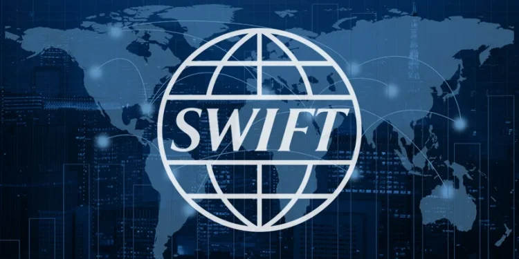 ევროკავშირი SWIFT-ის სისტემიდან 20 ბანკის გათიშვის შესაძლებლობას განიხილავს – Bloomberg
