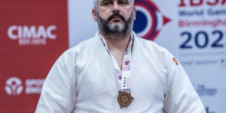 პარაძიუდოისტი რევაზ ჩიკოიძე მსოფლიოს ჩემპიონატის ბრინჯაოს პრიზიორია