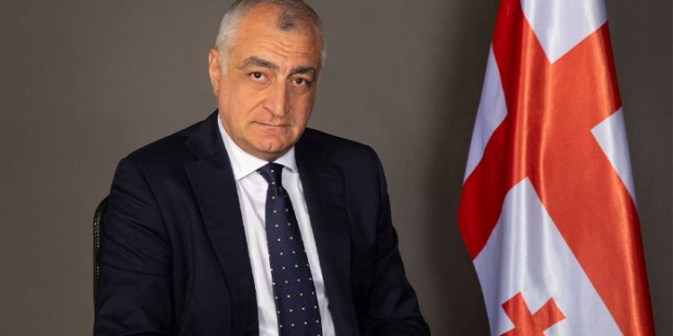 ჩემი და ბადრი ჯაფარიძის ბიზნესმოღვაწეობის პერიოდში არ ყოფილა არცერთი შემთხვევა, ვინმეს რაიმე პრეტენზია გამოეხატოს ჩვენს საქმიანობასთან დაკავშირებით, ასეთი რამ არ არსებობს – ხაზარაძე