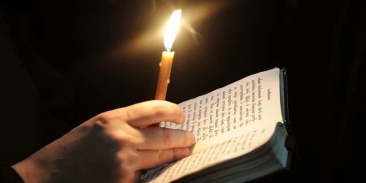 „ხშირად უნდა ვიმეოროთ“ – 5 ძლიერი ლოცვა, რომელიც მხოლოდ 2 სიტყვისაგან შედგება