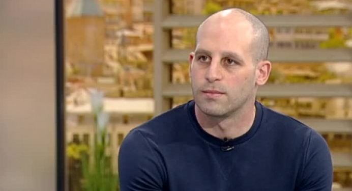 „აქ სიკვდილზეა საუბარი, მეტზე კი არაფერზე! ჩემს წამალთან ერთად უნიშნავს წამალს…“ – ზაზა თელია საზოგადოებას აფრთხილებს