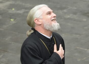 სიყვარული ესე მარტივი არ არის, სიყვარულს ძალიან დიდი შრომა ჭირდება – მამა შალვა კეკელია