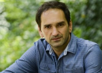 „სამი დღეა ვცდილობ არაფერი ვთქვა, რადგან ვმონაწილეობ ამ სპექტაკლში“ – ლევან ხურცია