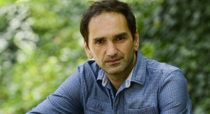 „სამი დღეა ვცდილობ არაფერი ვთქვა, რადგან ვმონაწილეობ ამ სპექტაკლში“ – ლევან ხურცია