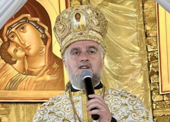 „ამ ბილიკებზე დადიოდა წმინდა პაისი, ეს არის მისი კელია…“ – მამა შალვა კეკელია ათონის მთიდან კადრებს აზიარებს