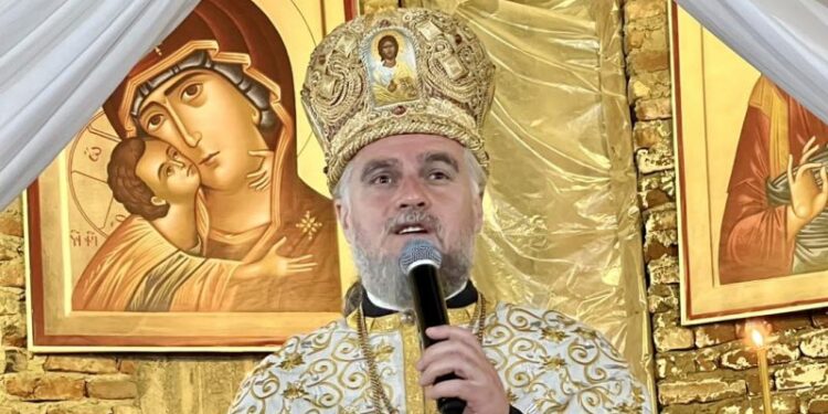 „ამ ბილიკებზე დადიოდა წმინდა პაისი, ეს არის მისი კელია…“ – მამა შალვა კეკელია ათონის მთიდან კადრებს აზიარებს