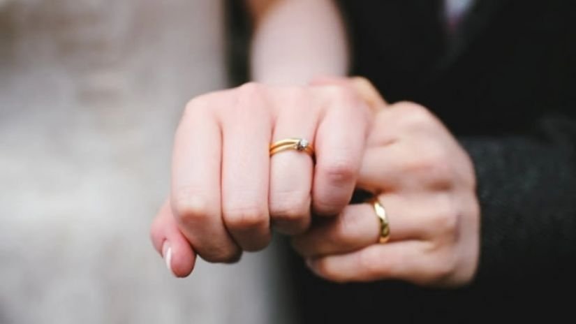 რატომ არის მნიშვნელოვანი საქორწინო ბეჭდის ტარება!?