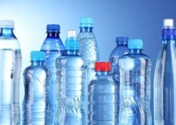სასმელების პლასტმასის ბოთლით მიწოდების აკრძალვა ძალაში რჩება