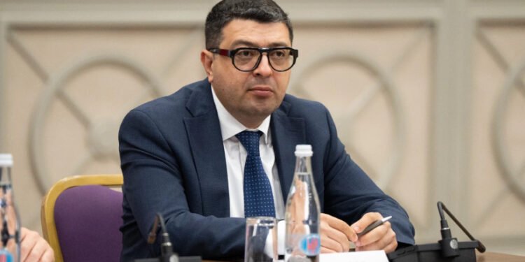 “ჩვენი ქვეყნის შიდა და გარე მტრებს აშინებთ ქართველების გაერთიანება” – დიტო სამხარაძე