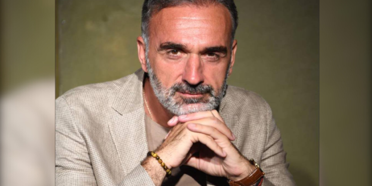 „გარდაცვალების წინა დღე იყო რთული, დედას თვალები მე დავუხუჭე“ – კახა მიქიაშვილი