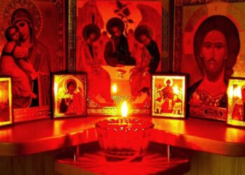 როგორ დავკიდოთ ხატები სახლში