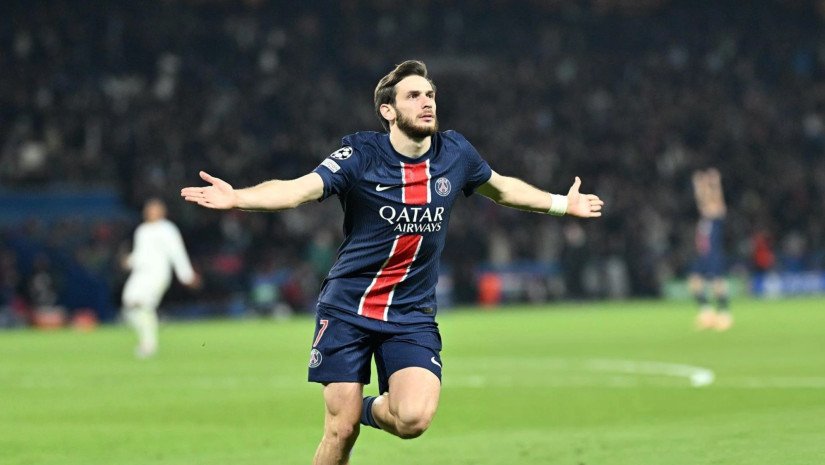 „ყინული მის ძარღვებში და ცრემლები მეტოქის თვალებში“ – Le Parisien-ის სტატია ხვიჩაზე