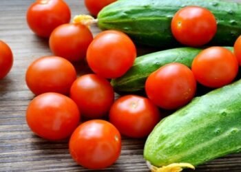 რატომ არ უნდა მიირთვათ კიტრი და პომიდორი ერთად – ენდოკრინოლოგის განმარტება