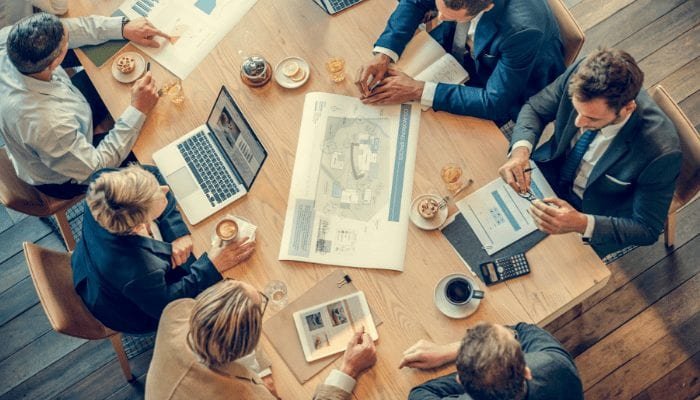 7 რჩევა დამსაქმებლებისგან, რომლებიც დაგეხმარებათ იშოვოთ სამსახური