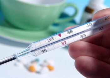 ჩინეთში კაცი 20 წლის განმავლობაში ნაწლავში თერმომეტრით ცხოვრობდა