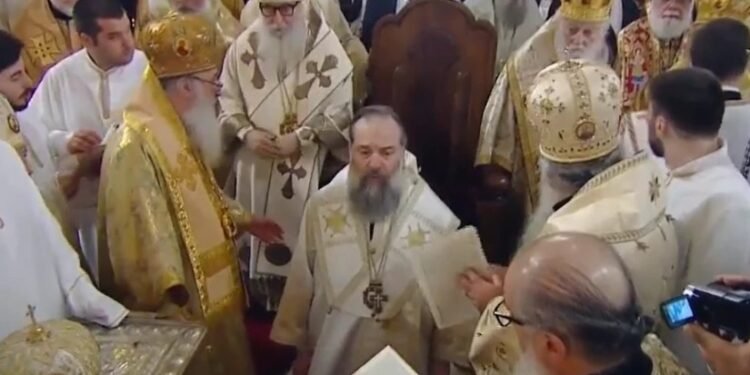 შიო III საქართველოს 142-ე კათოლიკოს-პატრიარქად აღსაყდრდა
