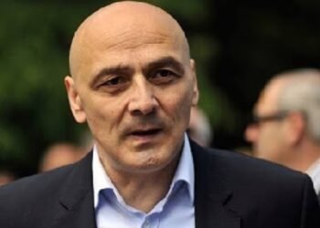 “ქართული ოპოზიცია უზნეო ბავშვთა ბაღს მაგონებს” – ჯონდი ბაღათურია