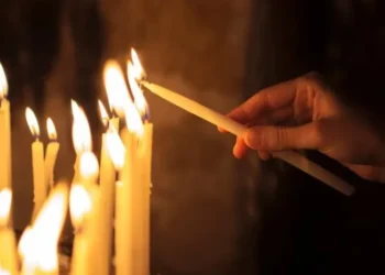 ლოცვა ტრანსპორტში – რა პოზიცია აქვს ეკლესიას? მოძღვრის განმარტება